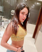 Arohi Indian Escort In Dubai 0503810072