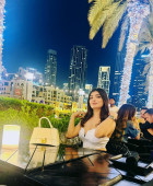 PRIYANKA IN DUBAI MARINA 