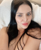 Come spend a delicious moment of intimacy with me 