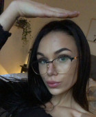  Long Lips Squirting Pussy with a Gorgeous Girl for Fun Play!