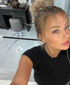 Hi guys i'm available for outcall