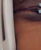 Ebony bomb shell 