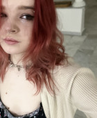Liza looking Daddy ;)