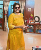 Tharni Married sexy feminee curve Women