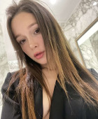 I am available for meetings, please contact me via WhatsApp by the number in the ad 