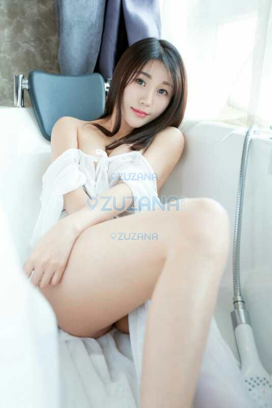 Photo escort girl Sandy: the best escort service