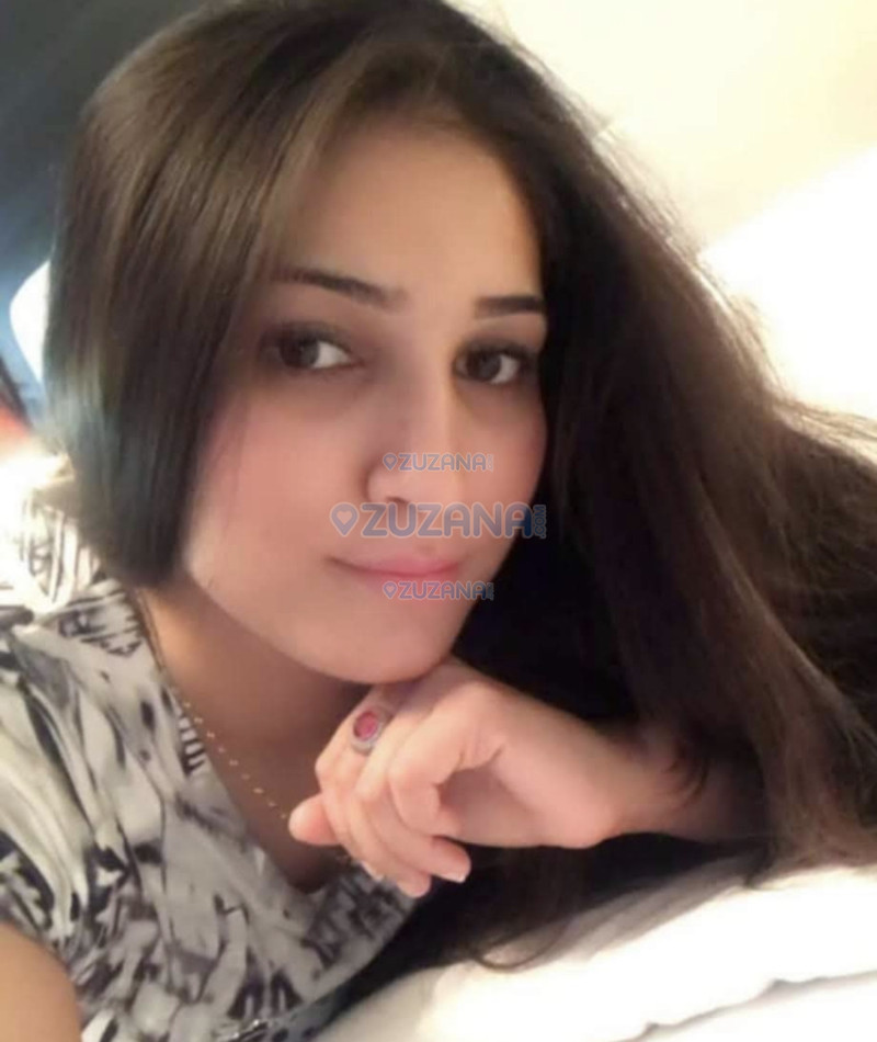 Photo escort girl Manahil: the best escort service