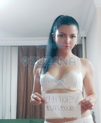 Photo escort girl zeina: the best escort service