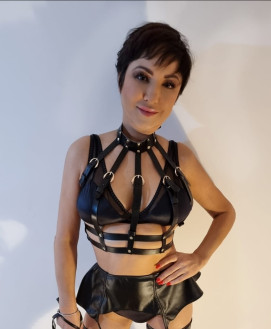 Mistress Escort