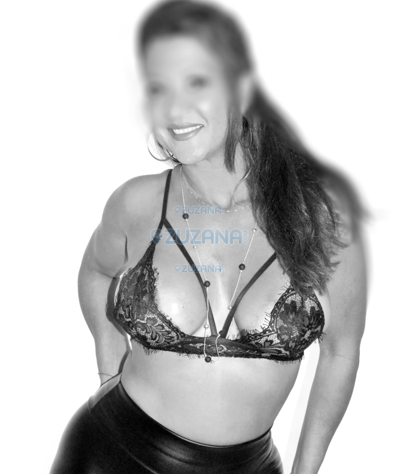 Photo escort girl Sandra bella : the best escort service