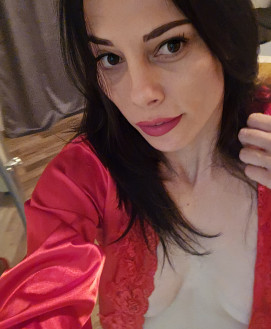 Bella - escort review from Cyprus