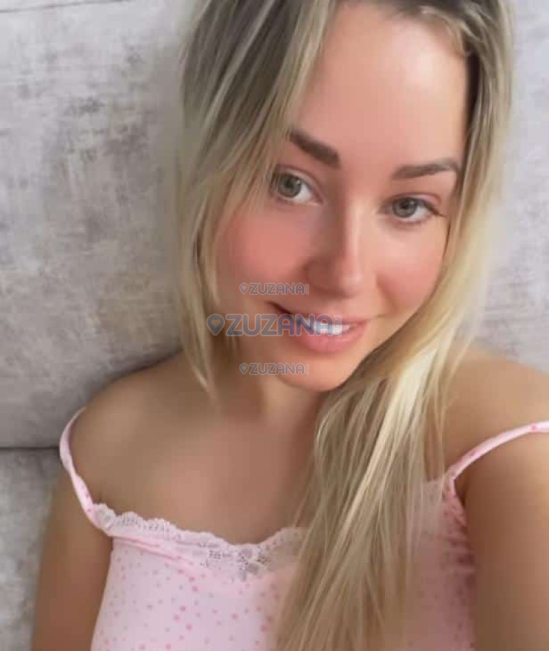 Photo escort girl Daniela : the best escort service