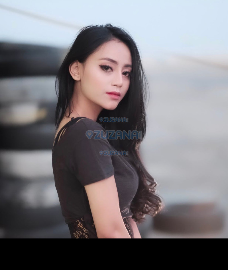 Photo escort girl Shilla: the best escort service