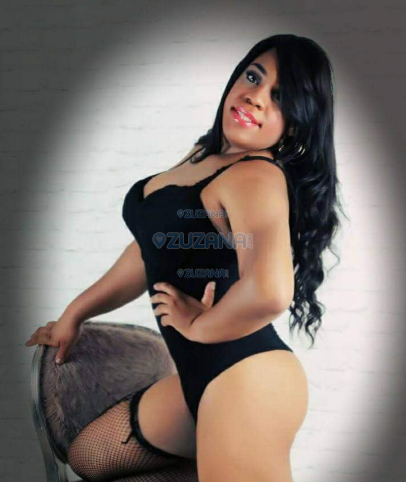 Photo escort girl Andrielly: the best escort service