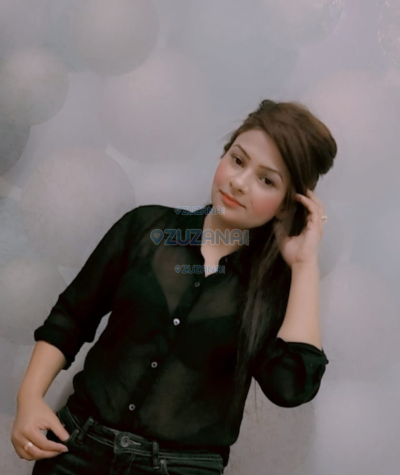 Photo escort girl Mehak : the best escort service