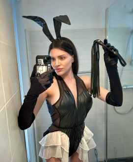 Mistress Escort