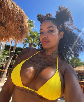 ALINA VIP
