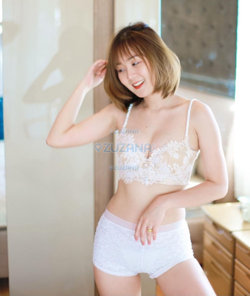 Photo escort girl Ivy KL: the best escort service