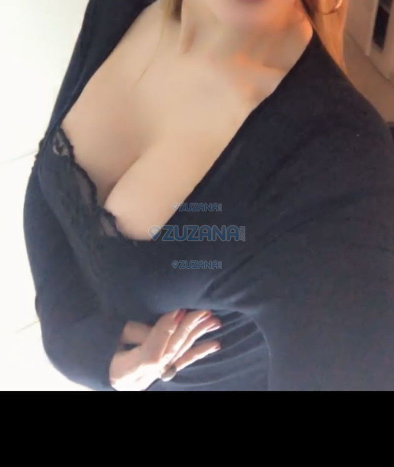 Photo escort girl Yasemin Pam: the best escort service