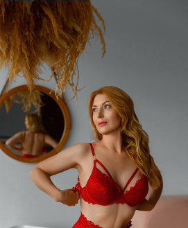 Angelika - escort review from Greece