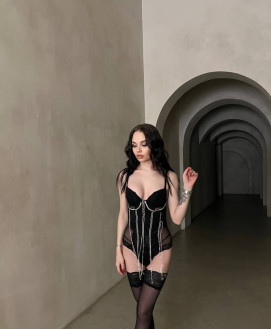 Mistress Escort