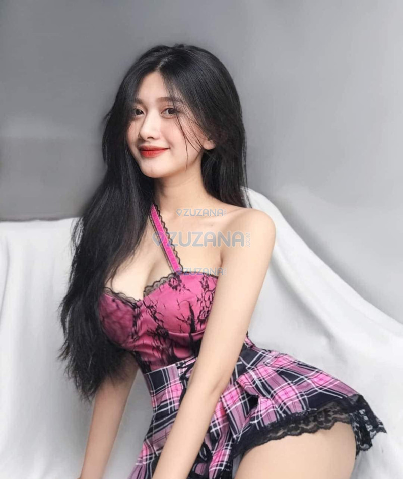 Photo escort girl Luna: the best escort service