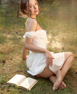 Alexandra - escort review from Montenegro