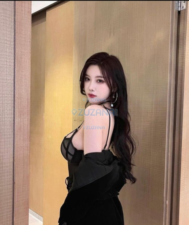 Photo escort girl Qin Qin: the best escort service