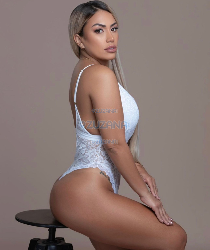 Photo escort girl Irina: the best escort service