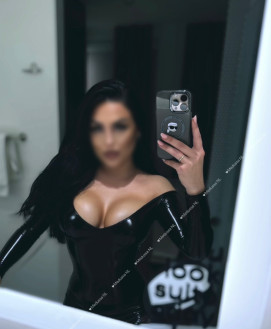 Mistress Escort