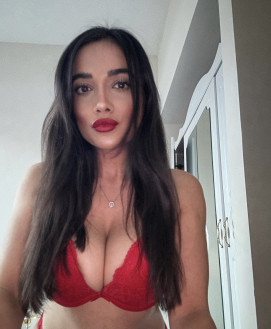 Alexandra VIP