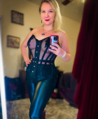 Samantha - escort review from Sweden