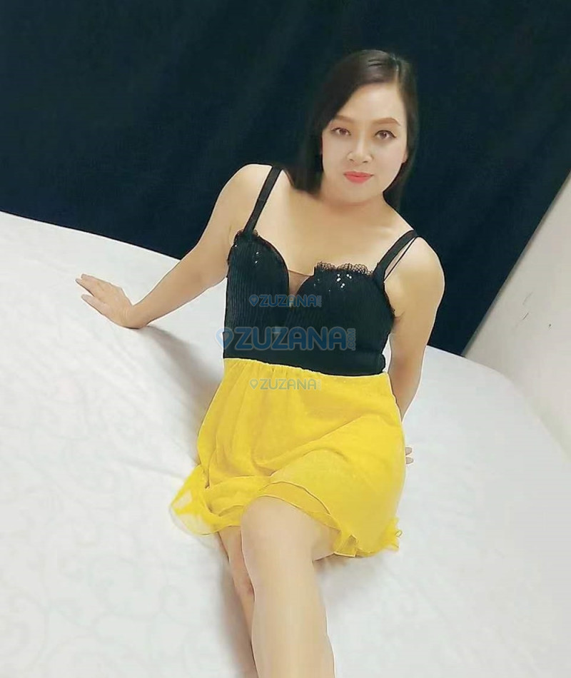 Photo escort girl Fang: the best escort service