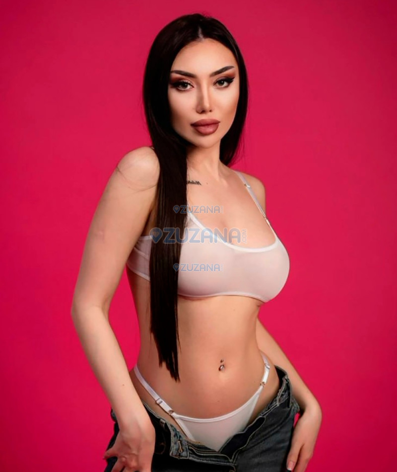 Photo escort girl Juliana: the best escort service