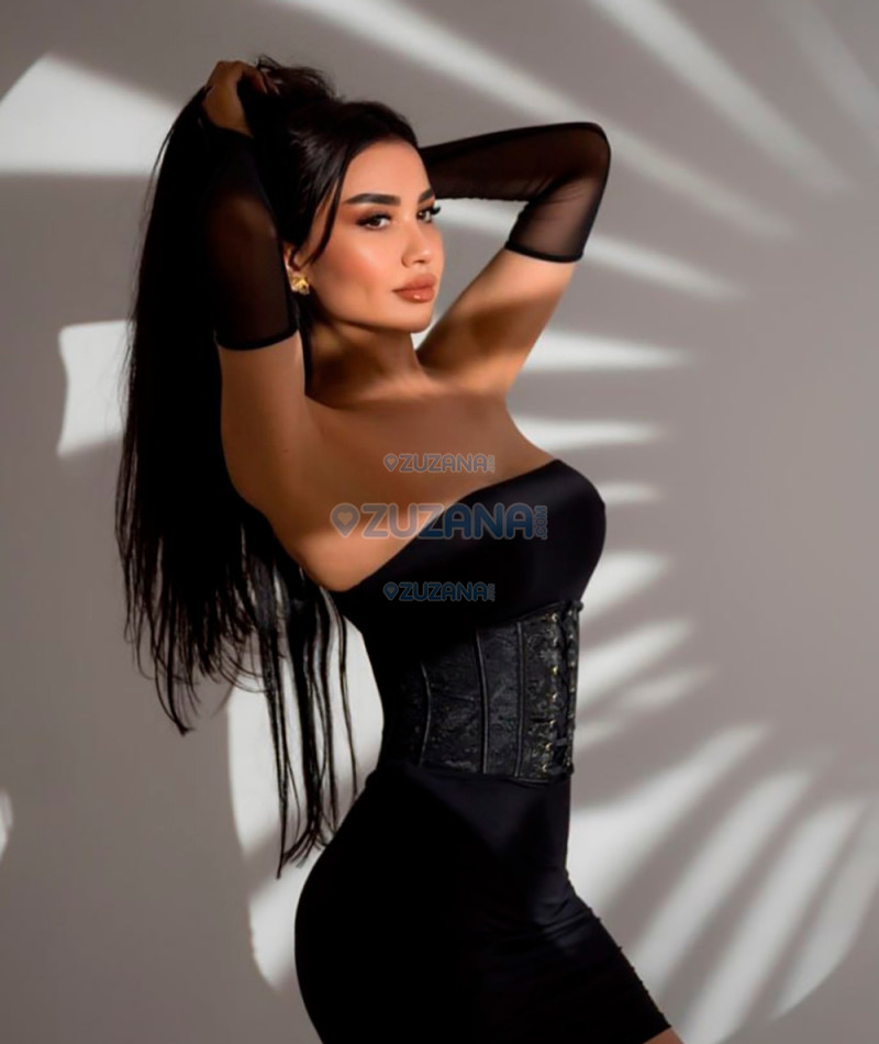 Photo escort girl Melek: the best escort service