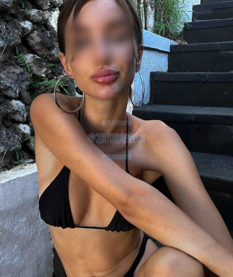 Photo escort girl Lora: the best escort service