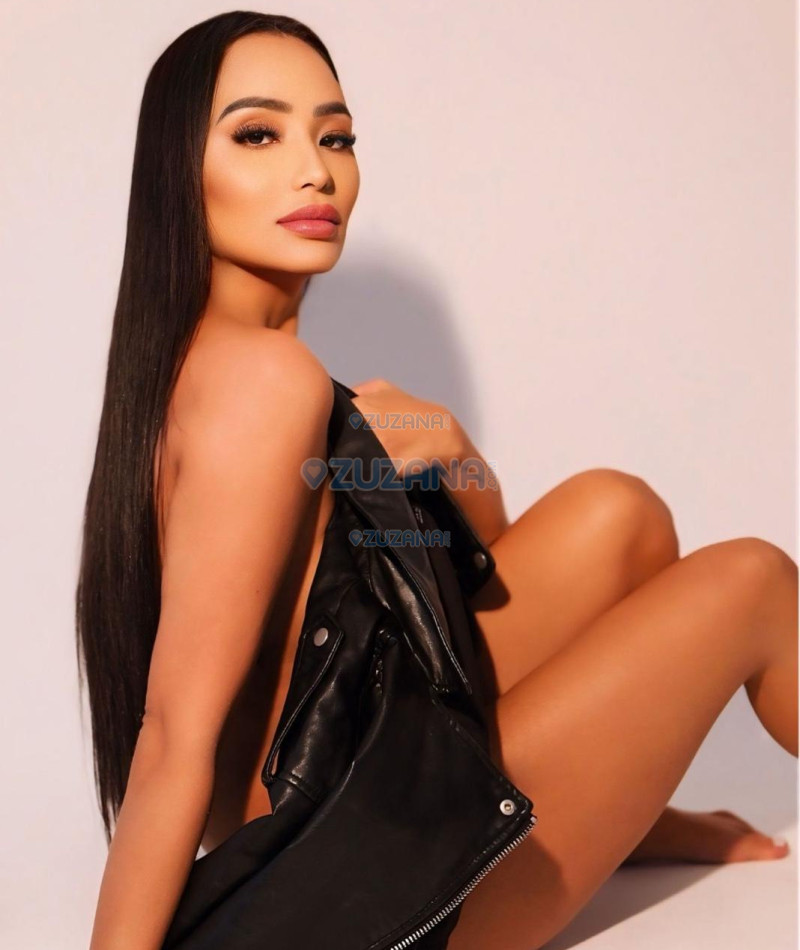 Photo escort girl Agata: the best escort service