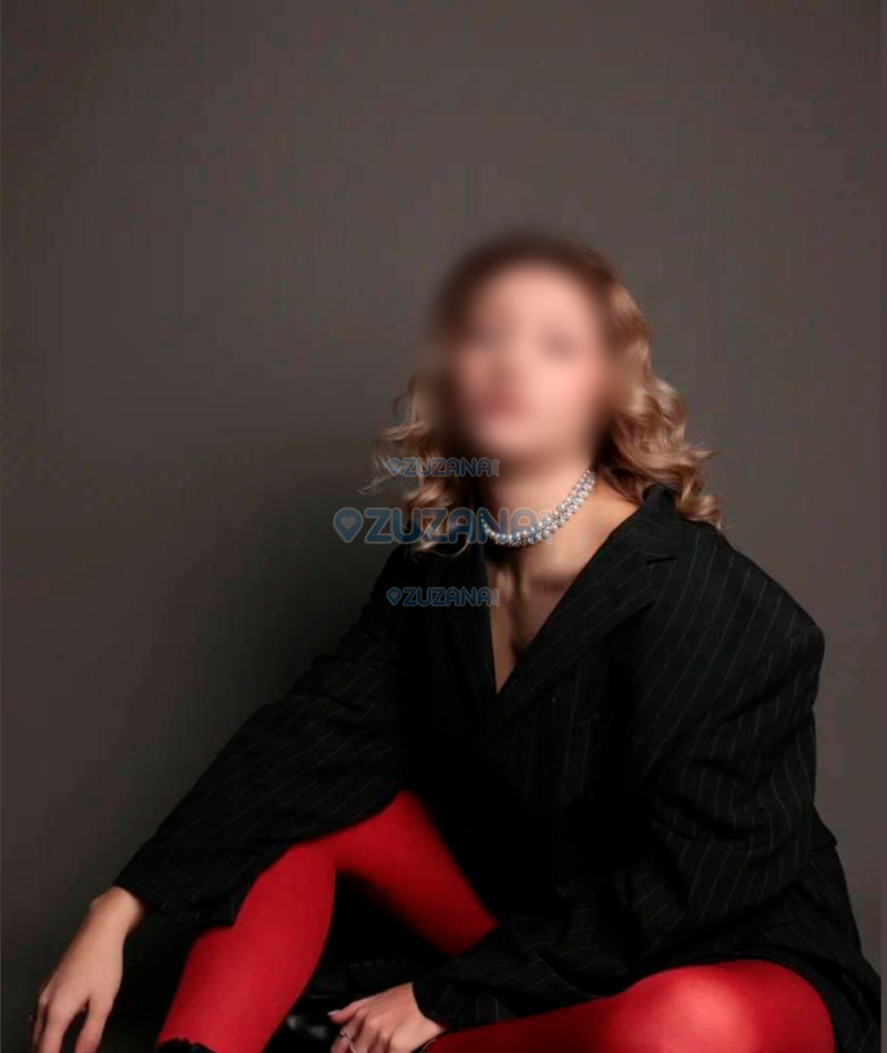 Photo escort girl Camille: the best escort service