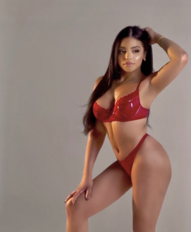 CAROLINE SOPHIE