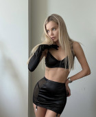 Anna - escort review from Azerbaijan