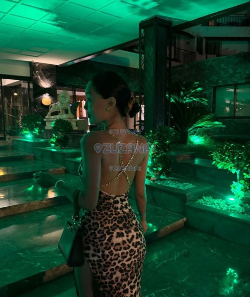 Photo escort girl SIMAY: the best escort service