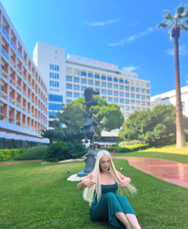 Mistress Escort