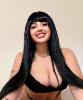 Angelica - escort review from Greece