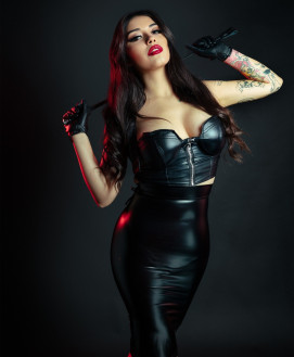 Mistress Escort