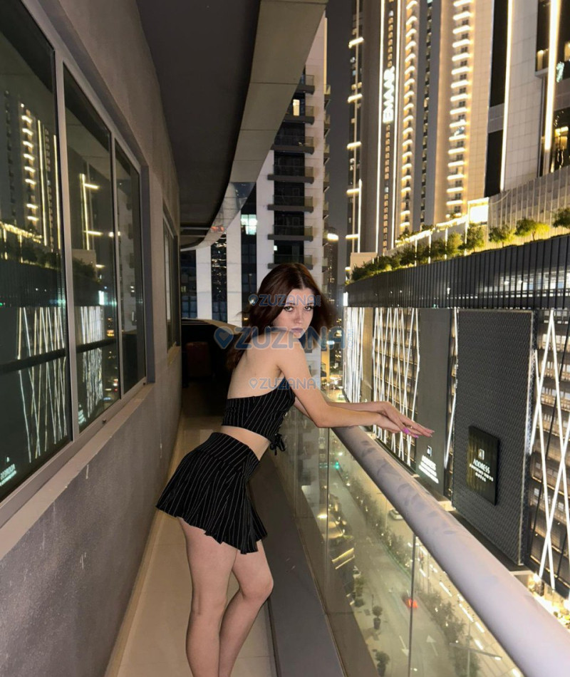 Photo escort girl Darsy: the best escort service