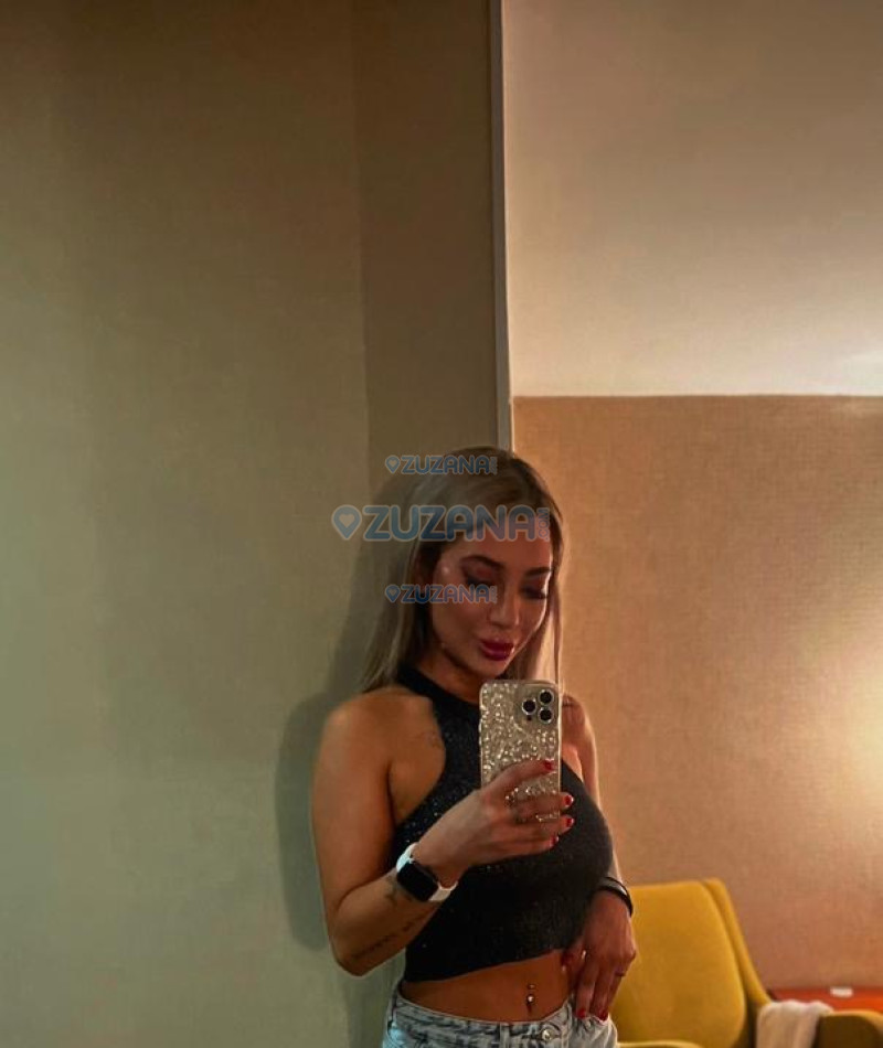 Photo escort girl Ameliya: the best escort service