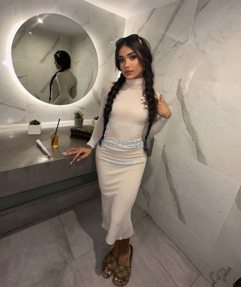 Photo escort girl yara bueno: the best escort service