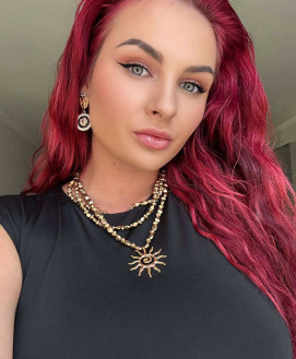 YANA DE