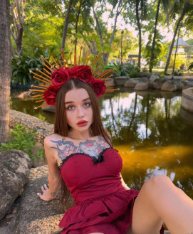 Mistress Escort