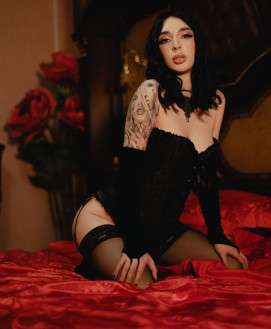 Mistress Escort